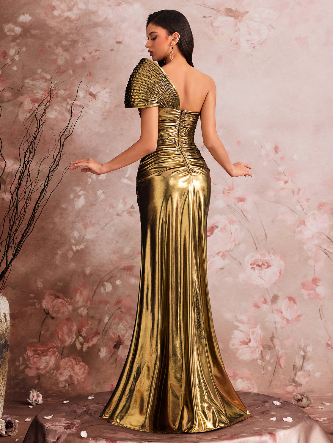 Spring and Summer Golden Design Fish Silk Shaping Elegant Evening Dress with Graceful Style Pleated Formal Party Dress with Elegant Atmosphere Knee-High and Fitted Dress Suitable for Ladies' Graduation Ball| Blue Plum
