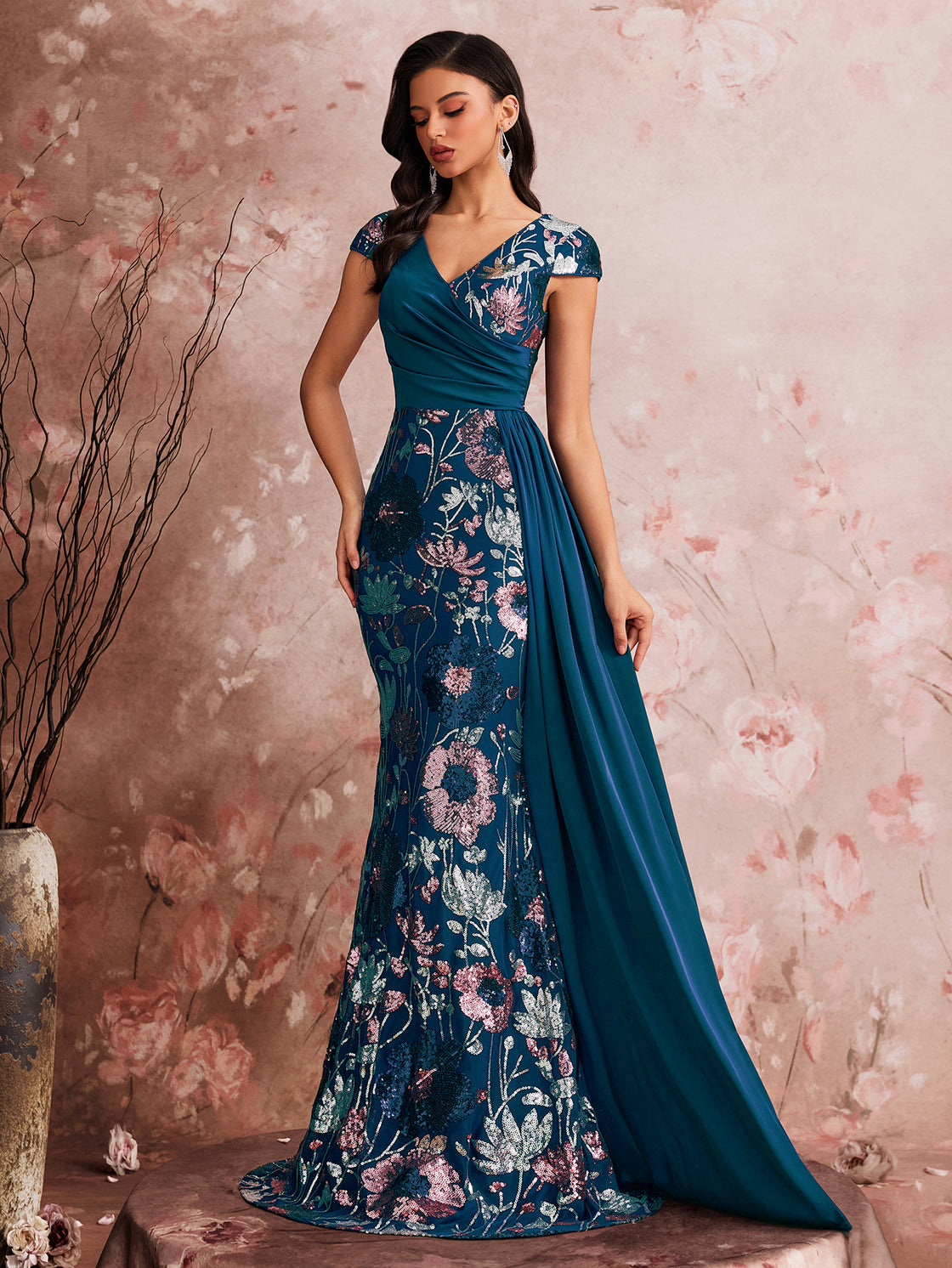 Lady's spring and summer elegant high-quality colorful embroidered sequin pieces are spliced together. This is a luxurious V-necked pleated dress suitable for formal evening events. | Blue Plum